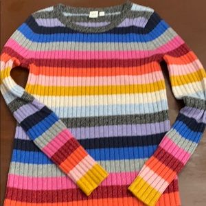 NWOT GAP Sweater Size Small